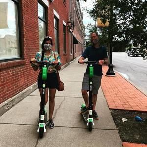 Meet your Posher, Tim-bucky